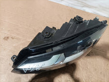 Laden Sie das Bild in den Galerie-Viewer, Frontscheinwerfer VW Touran 1T1941005G Halogen Links Scheinwerfer Headlight