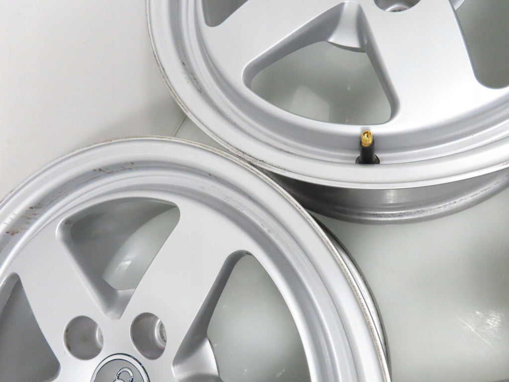 4x Alufelge 16 Zoll 7.0" 5x112 35ET Glanz Silber 8W0601025 Audi A4 B9 Rim Wheel FEL8837305096th