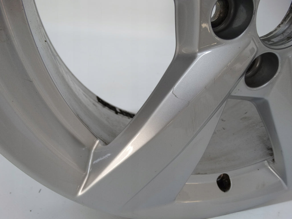 1x Alufelge 16 Zoll 6.5" 5x100 40ET Glanz Silber 82A601025A Audi A1 Rim Wheel FEL2814867006rm