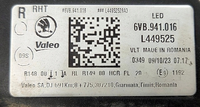 Frontscheinwerfer Skoda Fabia IV 6VB941016 Rechts Scheinwerfer Headlight SCH6012378391lb