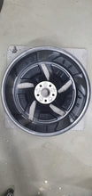 Laden Sie das Bild in den Galerie-Viewer, 1x Alufelge 19 Zoll 8.0" 5x112 45ET 11A601025M VW Id.5 Id.4 Rim Wheel FEL3576137406yo