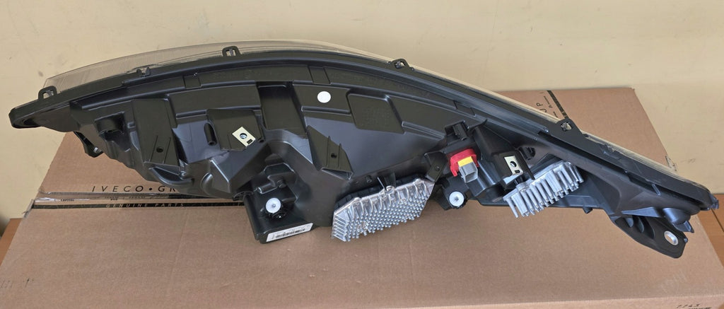 Frontscheinwerfer Iveco Daily I 5802711799 5802248037 LED Rechts Headlight SCH6545891834av