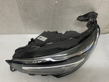 Load image into Gallery viewer, Frontscheinwerfer Opel Corsa F 39162658 LED Links Scheinwerfer Headlight