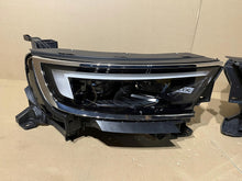 Laden Sie das Bild in den Galerie-Viewer, Frontscheinwerfer Opel Mokka 9834008280 9834007980 LED Rechts oder Links