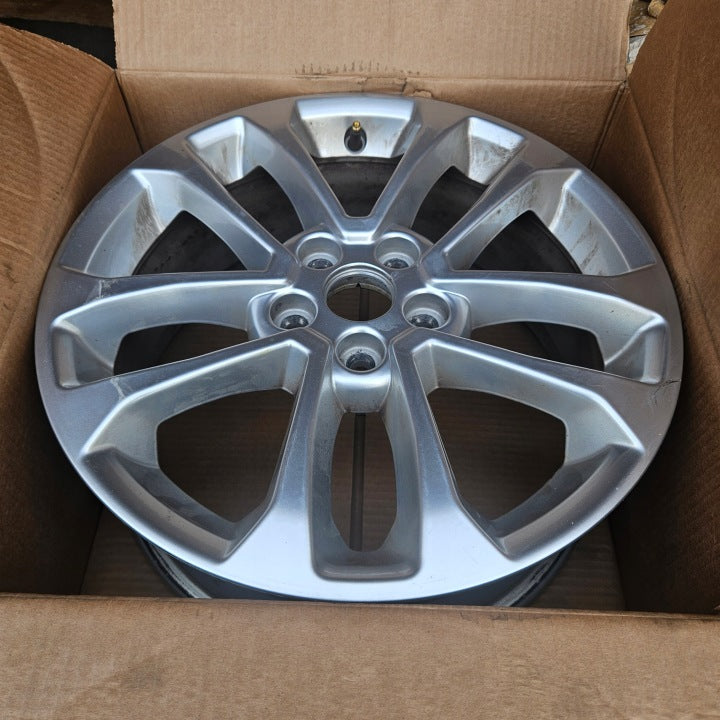 1x Alufelge 17 Zoll 7.0" 5x108 50ET Glanz Silber LJ6C-1007-A2A Ford Kuga Iii FEL5371112534ig