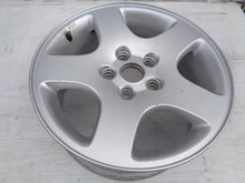 Laden Sie das Bild in den Galerie-Viewer, 1x Alufelge 16 Zoll 7.0" 5x112 45ET Glanz Silber 8D0601025C Audi A6 C5 Rim Wheel FEL3847519327os