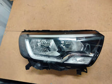 Laden Sie das Bild in den Galerie-Viewer, Frontscheinwerfer Renault Kangoo 260100108R Rechts Scheinwerfer Headlight SCH6701637272is