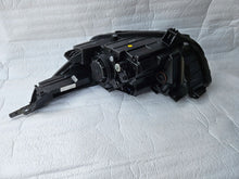 Laden Sie das Bild in den Galerie-Viewer, Frontscheinwerfer Kia Stonic 92102-H8 Rechts Scheinwerfer Headlight SCH9057714881ck