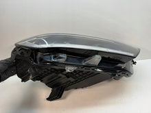 Laden Sie das Bild in den Galerie-Viewer, Frontscheinwerfer VW T Roc Rechts Scheinwerfer Headlight SCH2257660310xd