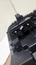 Laden Sie das Bild in den Galerie-Viewer, Frontscheinwerfer BMW X1 5A9A228-01 Rechts Scheinwerfer Headlight SCH3755701376vi