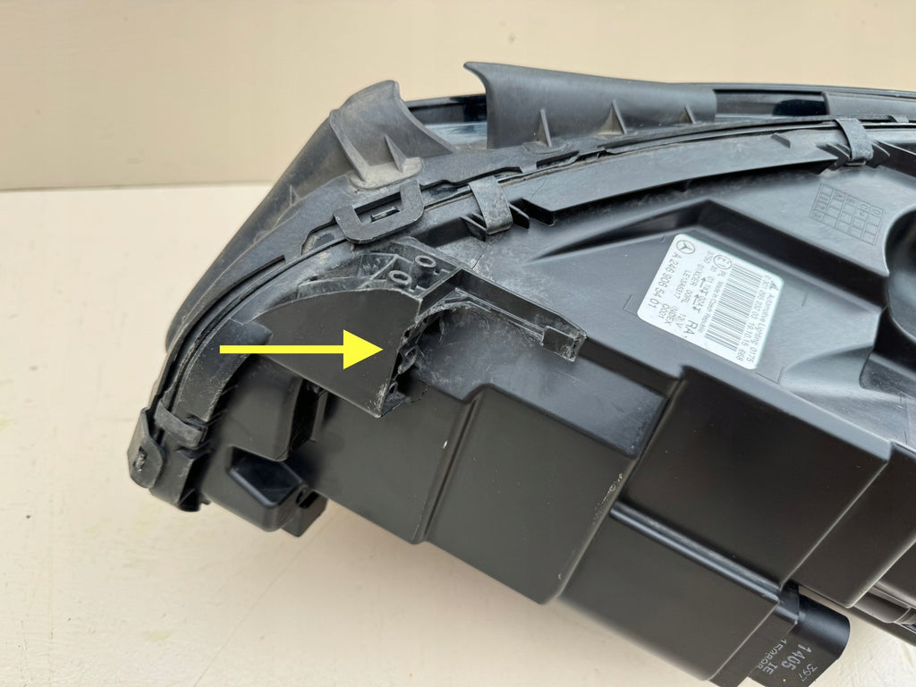 Frontscheinwerfer Mercedes-Benz W246 A2469065401 Rechts Scheinwerfer Headlight