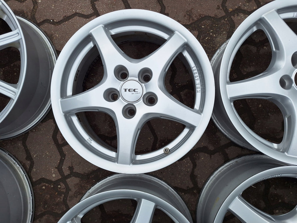 4x Alufelge 16 Zoll 6.5" 5x114.3 33ET Silber Hyundai I W Z Corolla Avensis FEL4367013181cv