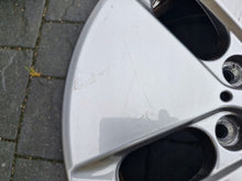 Laden Sie das Bild in den Galerie-Viewer, 1x Alufelge 16 Zoll 6.5" 5x112 457990864 Mini Rim Wheel FEL1001922013rr
