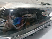 Load image into Gallery viewer, Frontscheinwerfer BMW X2 F39 5A1E0A8 LED Rechts Scheinwerfer Headlight SCH9824377013xj