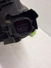 Laden Sie das Bild in den Galerie-Viewer, Frontscheinwerfer Audi A3 8Y0941012C Rechts Scheinwerfer Headlight SCH4008817838vf