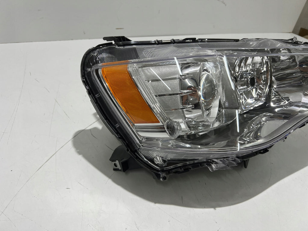 Frontscheinwerfer Mitsubishi Outlander II 8301C594 Xenon Rechts Headlight