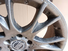 Load image into Gallery viewer, 1x Alufelge 17 Zoll 5x108 Volvo Xc90 Rim Wheel FEL3827845181ly