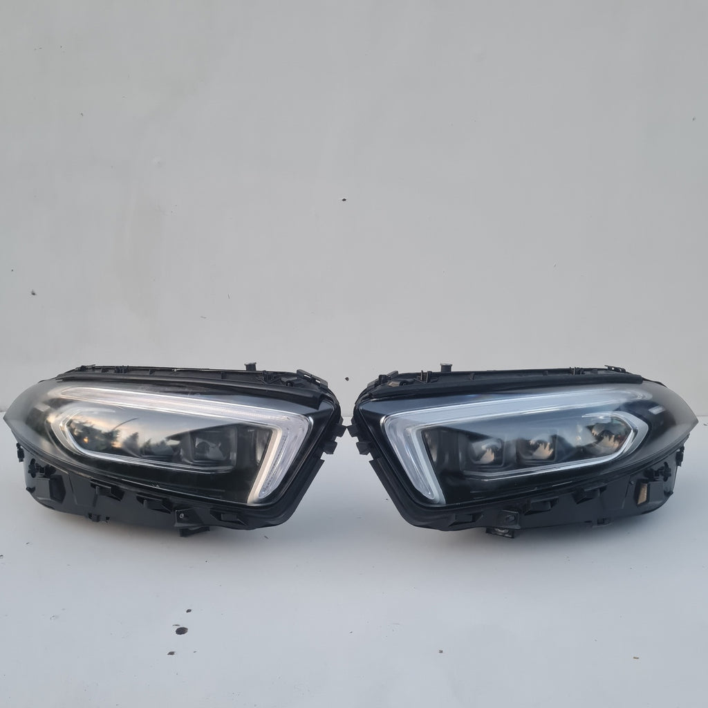 Frontscheinwerfer Mercedes-Benz W177 W1779065600 Xenon Rechts oder Links SCH5153944543wr