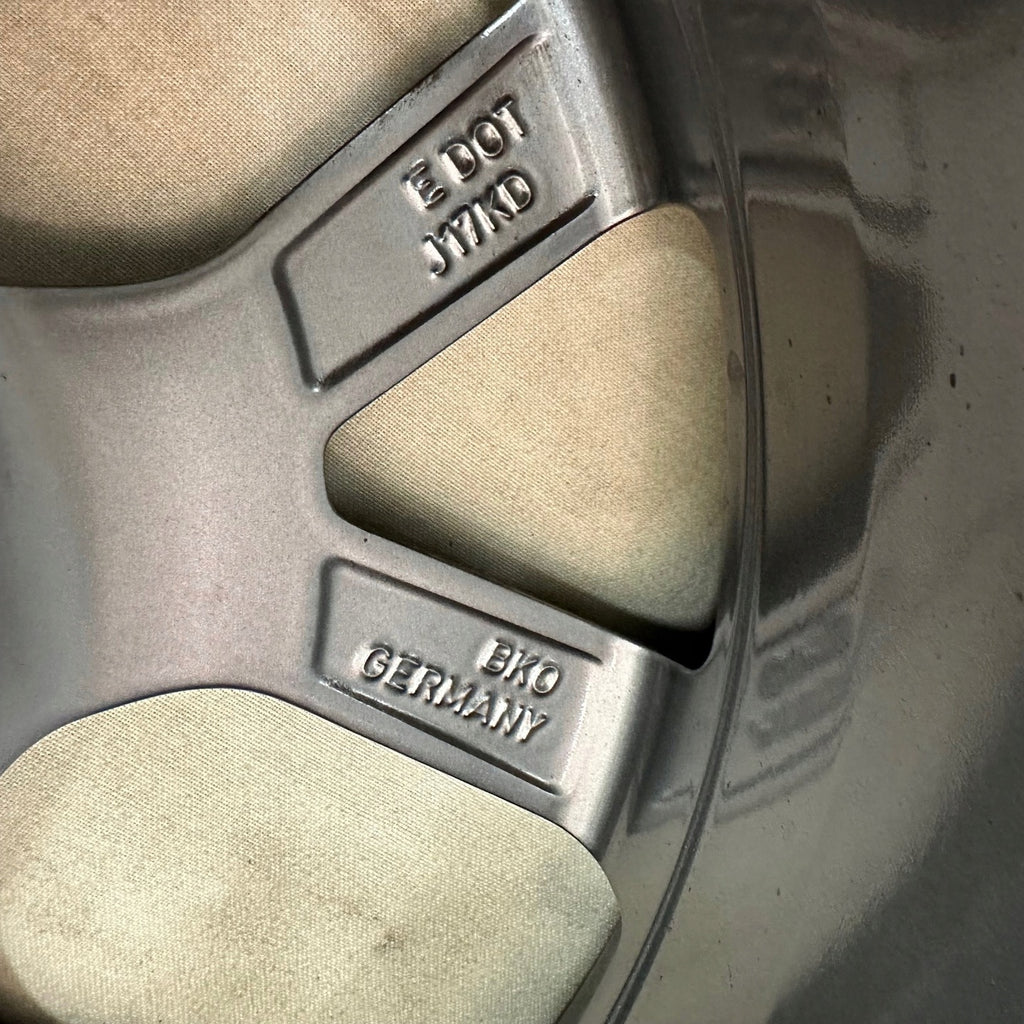 1x Alufelge 17 Zoll 7.0" 4x108 47 5ET Glanz Grau N1BC-1007-EA Ford Ecosport