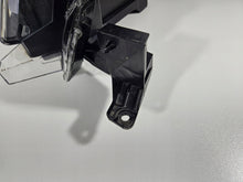 Laden Sie das Bild in den Galerie-Viewer, Frontscheinwerfer Mitsubishi L200 8301D382 Full LED Rechts Headlight