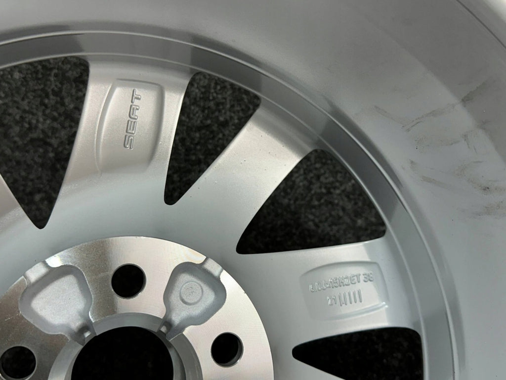 1x Alufelge 15 Zoll 6.0" 5x100 38ET Glanz Silber 6P0601025F Seat Ibiza Iv FEL6169892305eq