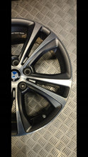 Load image into Gallery viewer, 1x Alufelge 18 Zoll 7.5&quot; 5x120 51ET Glanz Silber 6856069 BMW F48 Rim Wheel