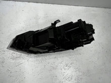 Laden Sie das Bild in den Galerie-Viewer, Frontscheinwerfer VW Polo 2G1941036F Rechts Scheinwerfer Headlight SCH7809469509ro