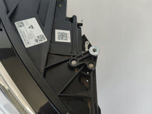 Laden Sie das Bild in den Galerie-Viewer, Frontscheinwerfer Mercedes-Benz W177 A1779063805 Rechts Scheinwerfer Headlight SCH2083385646gj
