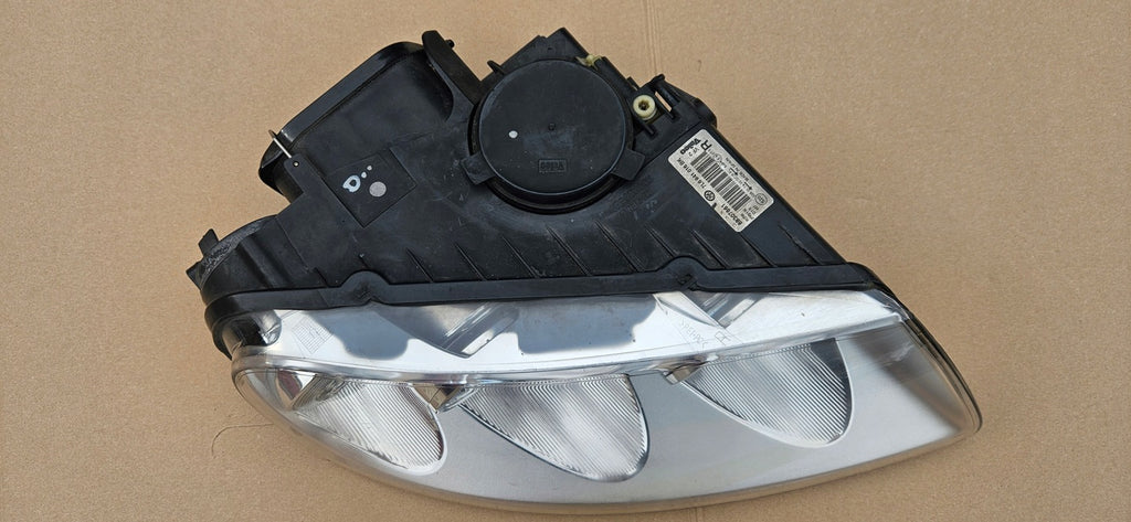 Frontscheinwerfer VW Touareg 7L6941016BK 89307861 Xenon Rechts Headlight