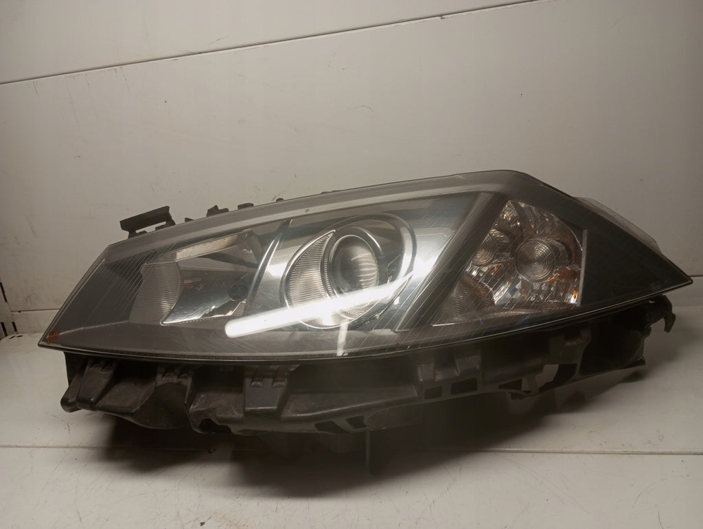Frontscheinwerfer Renault Megane 8200073224H 89307030 Xenon Links Headlight SCH4410743931bq