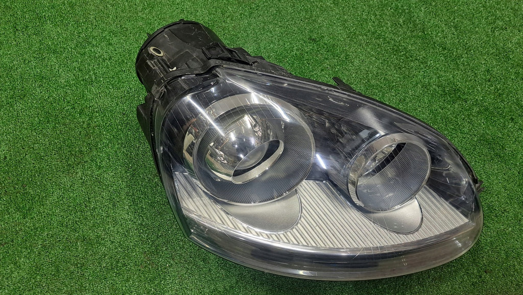 Frontscheinwerfer VW Golf V 1K6941032 0301212272 Xenon Rechts Headlight SCH1482854615nm