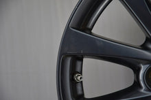 Laden Sie das Bild in den Galerie-Viewer, 1x Alufelge 16 Zoll 6.5" 5x114.3 45ET Glanz Graphit 9965L56560 Mazda Rim Wheel FEL5775039864so