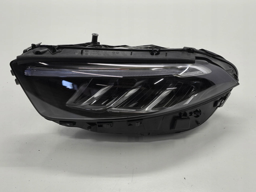 Frontscheinwerfer Mercedes-Benz W177 A1779064306 LED Rechts oder Links SCH6672368771fr