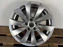 Load image into Gallery viewer, 1x Alufelge 17 Zoll 7.5" 5x112 3P0601025B Skoda Superb I Rim Wheel FEL7166444170vo