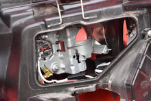 Load image into Gallery viewer, Frontscheinwerfer Skoda Superb Octavia Rechts Scheinwerfer Headlight