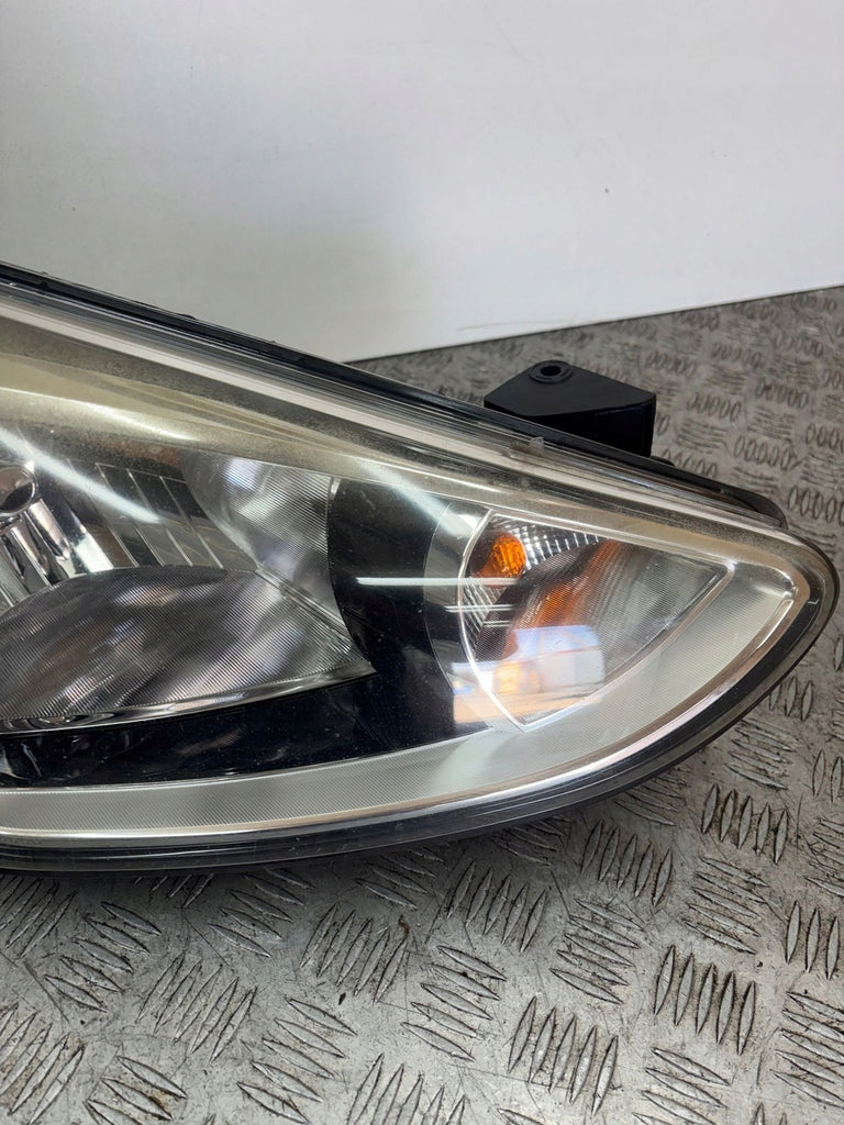Frontscheinwerfer Hyundai I10 92102B9000 Rechts Scheinwerfer Headlight