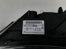 Laden Sie das Bild in den Galerie-Viewer, Frontscheinwerfer Skoda Superb III 3V1941015A Xenon Links Scheinwerfer Headlight