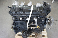 Load image into Gallery viewer, Motor Toyota Land Cruiser 3.0 Diesel Engine Unkomplett