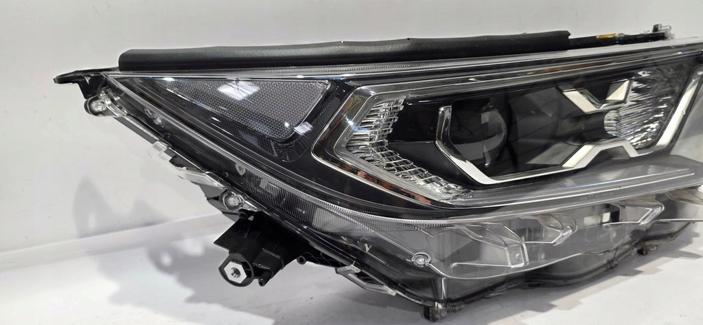 Frontscheinwerfer Toyota V LED Rechts Scheinwerfer Headlight SCH3191161268ks