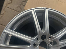 Load image into Gallery viewer, 1x Alufelge 18 Zoll 8.0" 5x112 32ET Glanz Silber A2544014600 Mercedes-Benz Glc FEL3203150021vs