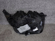 Laden Sie das Bild in den Galerie-Viewer, Frontscheinwerfer Ford FK7B-13W030-CG Links Scheinwerfer Headlight SCH5328827903zv