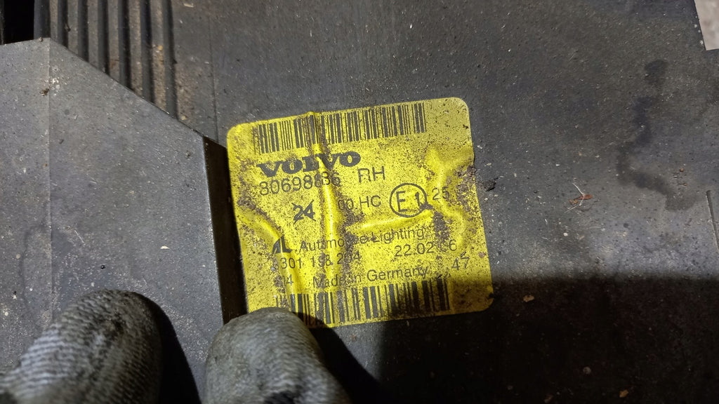 Frontscheinwerfer Volvo S40 II Rechts Scheinwerfer Headlight SCH7782161234jp