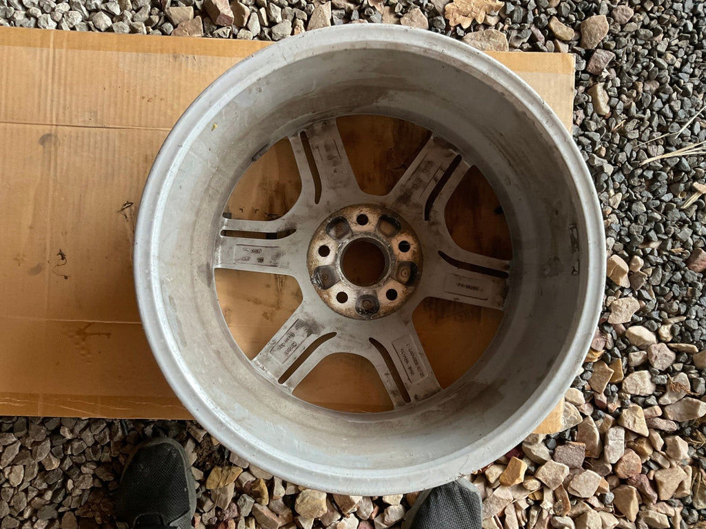 1x Alufelge 18 Zoll 8.0" 5x112 39ET Glanz Silber 8R0601025A Audi Q5 Rim Wheel FEL1707425127gj