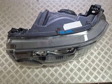 Laden Sie das Bild in den Galerie-Viewer, Frontscheinwerfer Land Rover Range I XBC501812LZN Xenon Rechts oder Links SCH8065031054ky