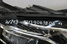 Load image into Gallery viewer, Frontscheinwerfer Mercedes-Benz W213 A2139067806 LED Ein Satz Headlight SCH8990701299og