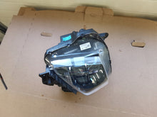 Laden Sie das Bild in den Galerie-Viewer, Frontscheinwerfer Hyundai Tucson 92102-N7100 LED Rechts Scheinwerfer Headlight