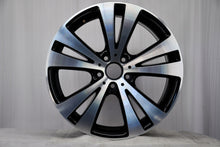 Load image into Gallery viewer, 1x Alufelge 18 Zoll 8.0" 5x112 41ET Glanz Silber 3C8601025AA VW Rim Wheel FEL9590731383cw