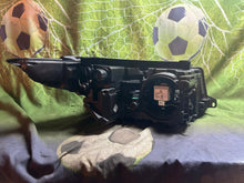 Load image into Gallery viewer, Frontscheinwerfer Land Rover Range Evoque GJ3M-13W030 Xenon Links Headlight SCH1491224302ej
