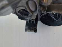 Laden Sie das Bild in den Galerie-Viewer, Frontscheinwerfer Skoda Fabia III 6V1941015C Links Scheinwerfer Headlight