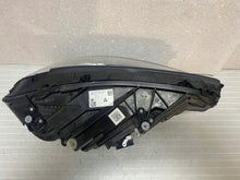 Laden Sie das Bild in den Galerie-Viewer, Frontscheinwerfer Mercedes-Benz W177 A1779064703 Full LED Links Headlight SCH2447035242ma